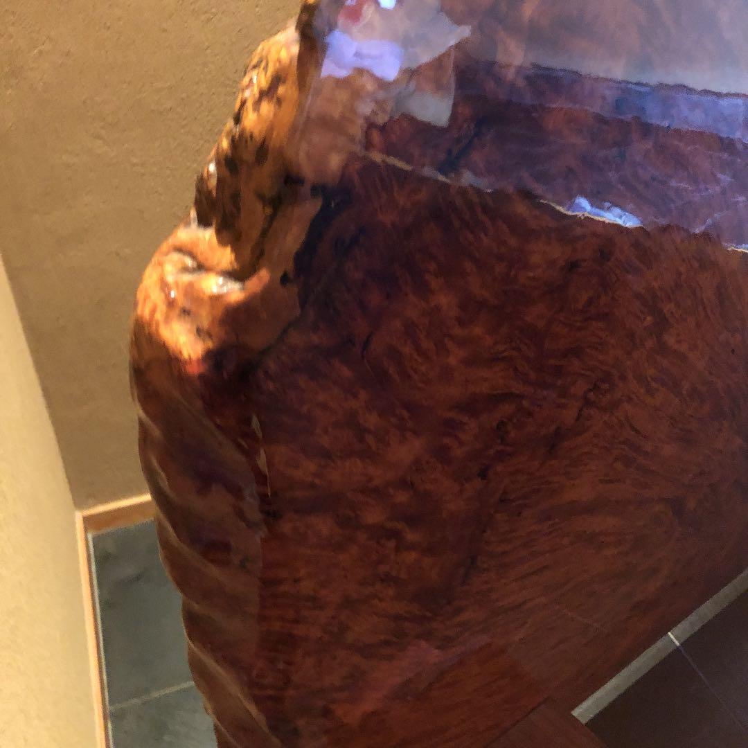 花梨のこぶ部分です。骨董品