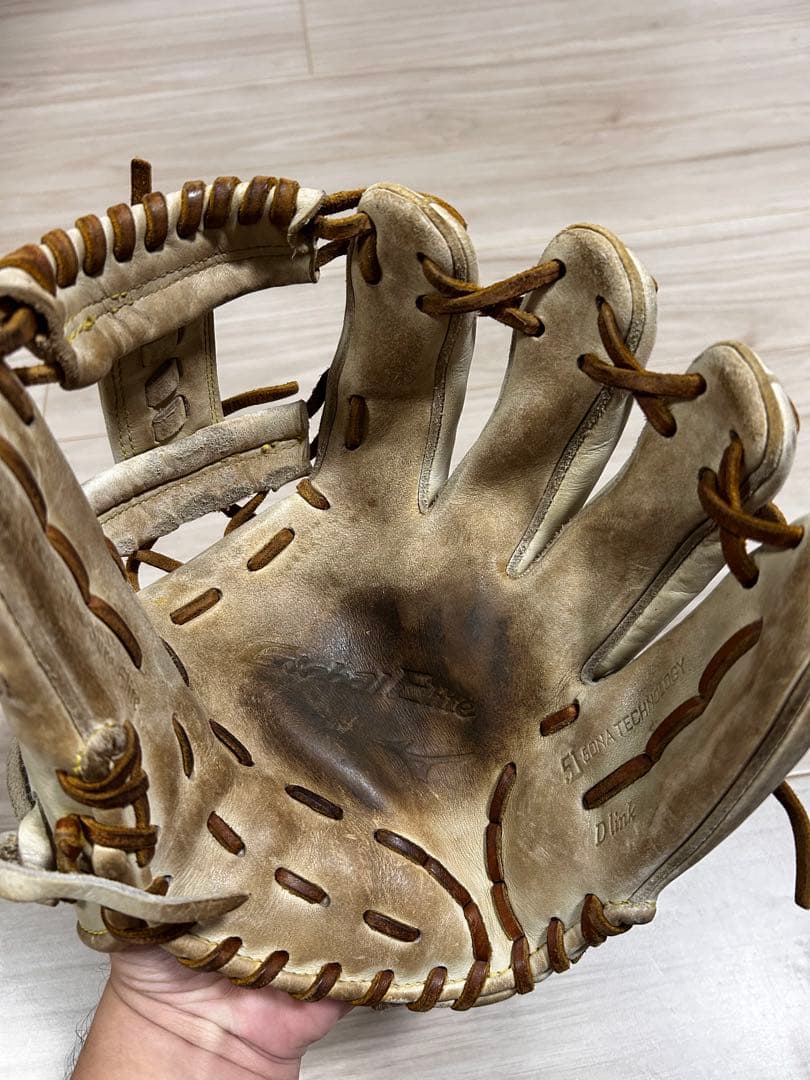 野球　硬式グローブ クリーム色　軟式