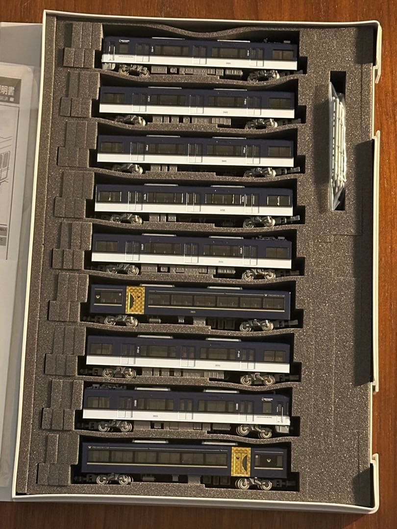 S*K様 GM 京阪3000系 快速特急洛楽・プレミアムカー2両セット