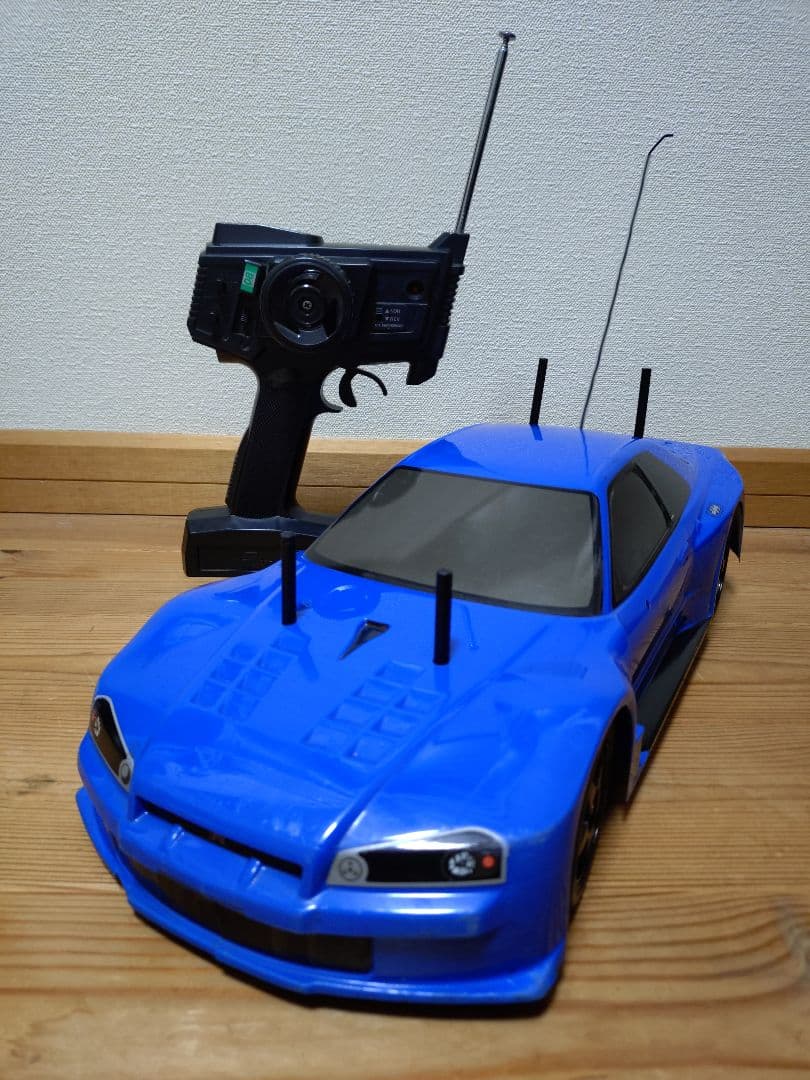 Q*様 タミヤ　TT01　シャーシ　カルソニック　スカイライン　ボディ　送信機