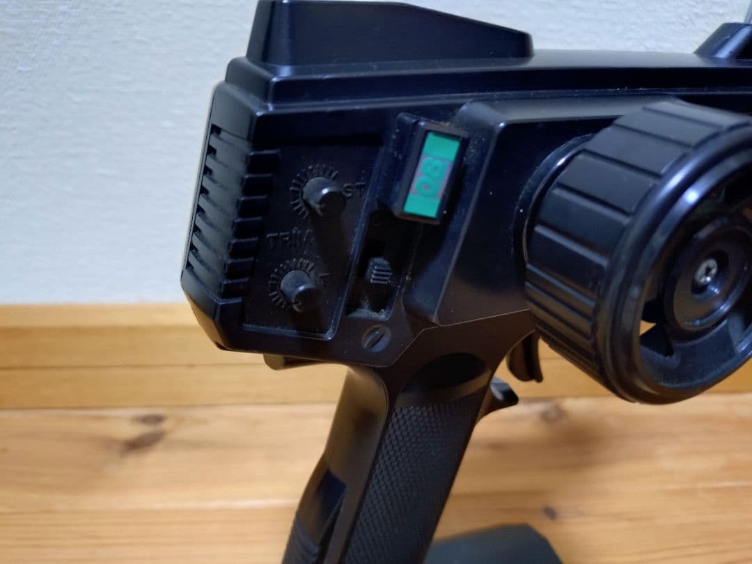 Q*様 タミヤ　TT01　シャーシ　カルソニック　スカイライン　ボディ　送信機