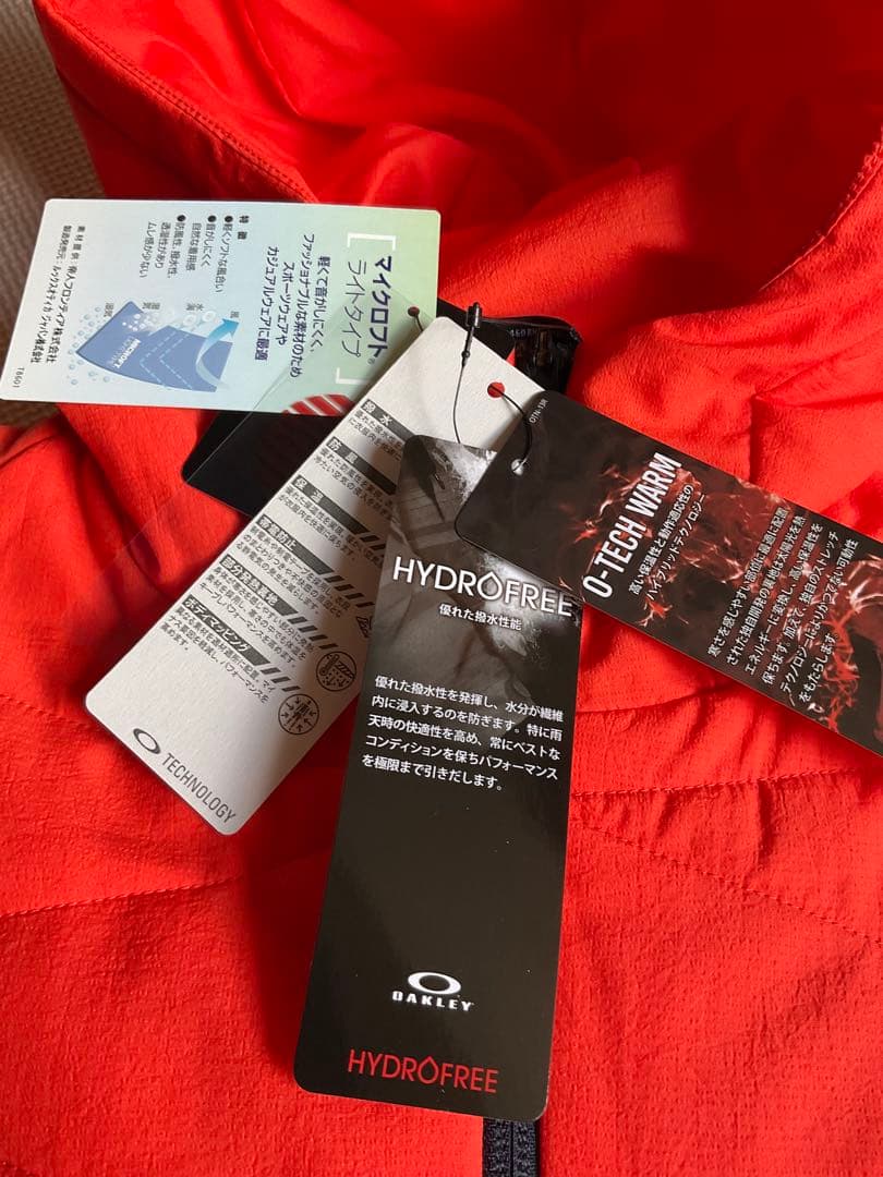 オークリー ゴルフ　中綿ジャケット UNEVEN PUFF JACKET 5.0