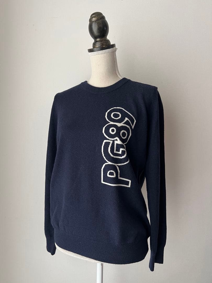 ピッティ3 様パーリーゲイツ　カシミア混ネイビーロゴセーター