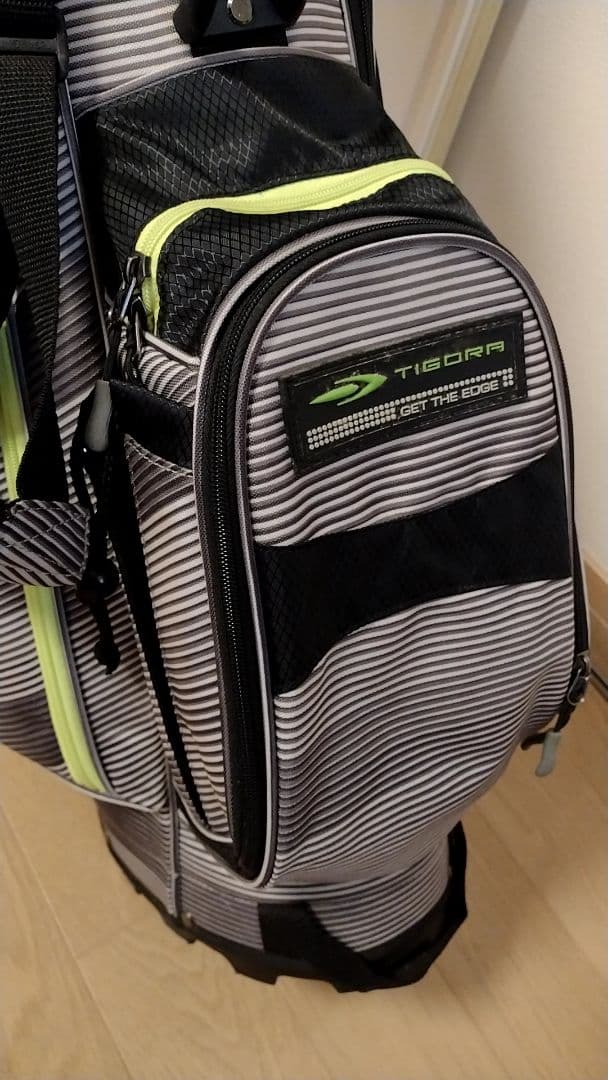 ヒロ　　TIGORA　ゴルフキャディバッグ　スタンド付き