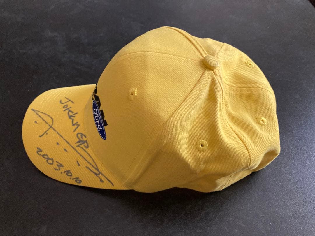 F1ジョーダングランプリ　本山哲直筆サイン入りシャツ、キャップ