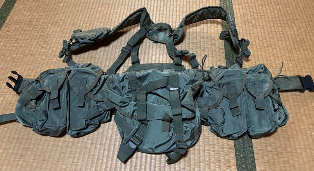 【1日まで値下げ】ロシア軍 AK用スメルシ＋PKアモポーチ