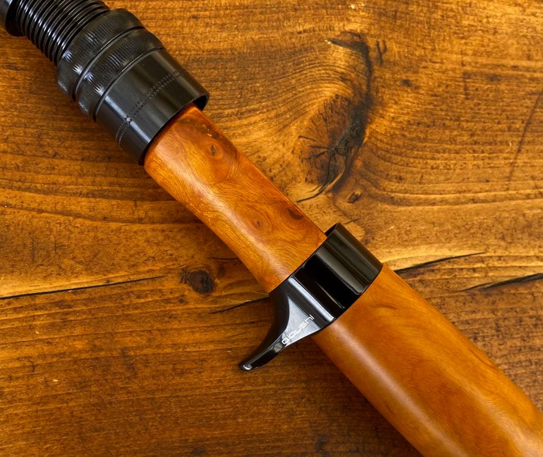 ウッドリールシート　ウッドグリップ　ロッドビルディング　トラウト　フェルール