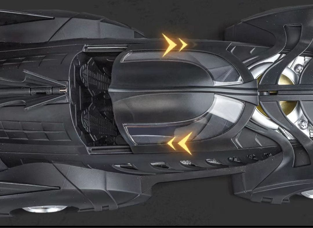 1/18 バットモービル 1995 バットマン 合金車　ミニカー