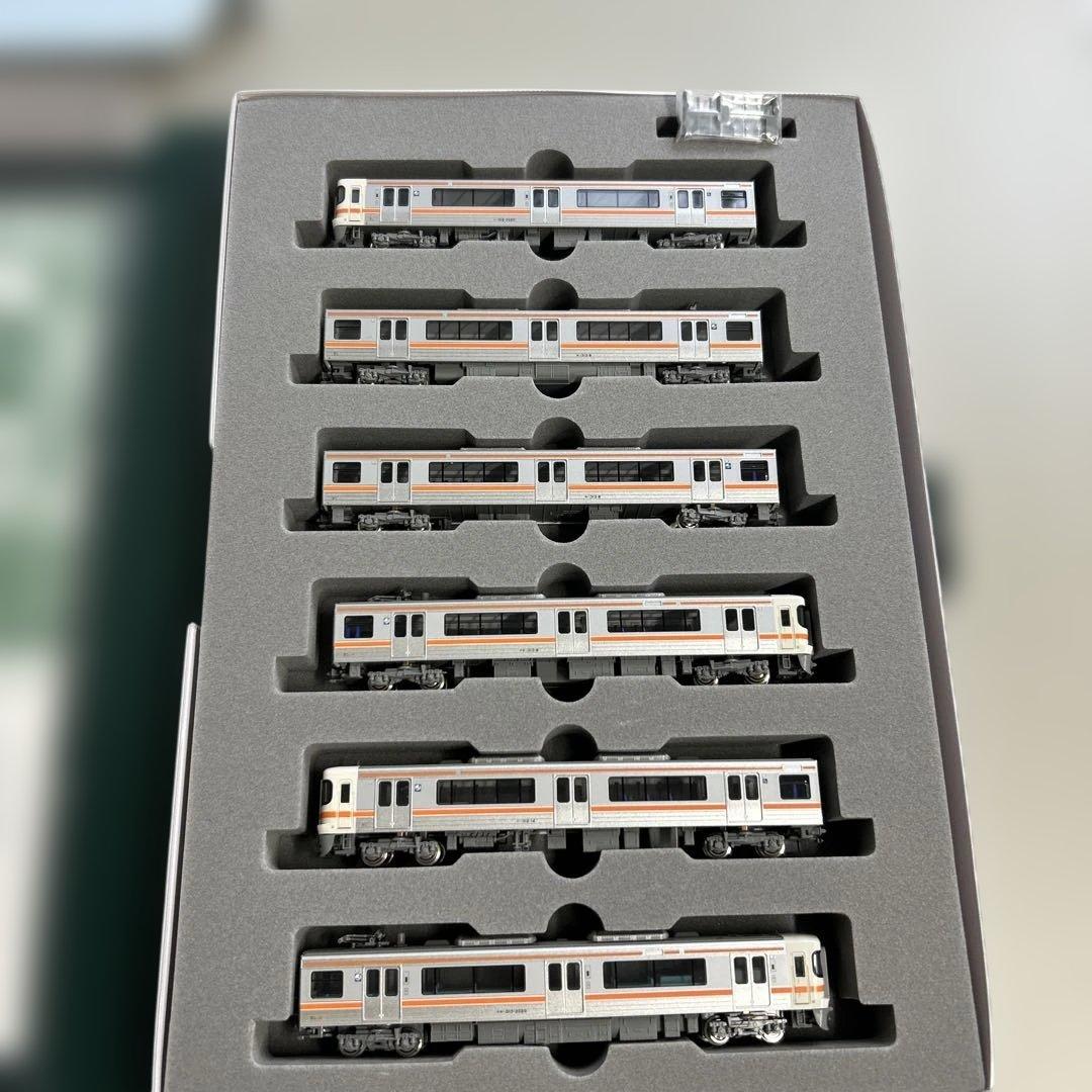 KATO Ｎゲージ 　313系0番台4両基本＋300番台2両増結（室内灯付）