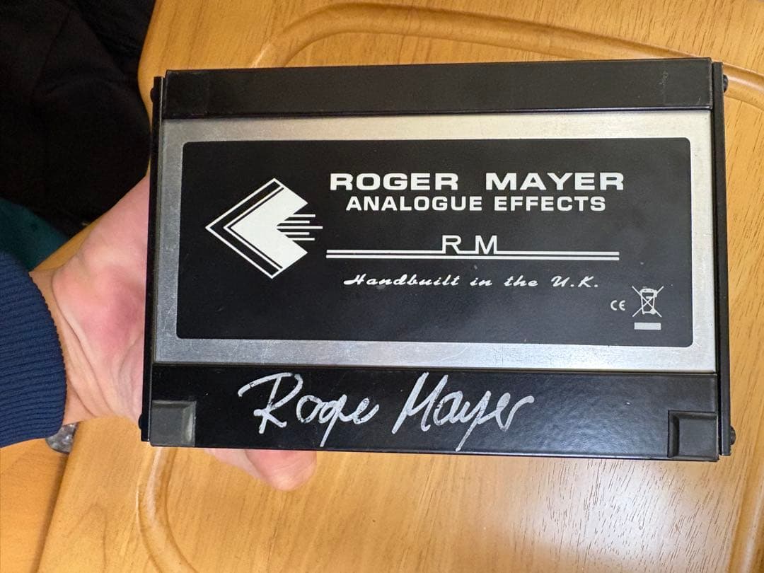 ギター Roger Mayer Voodoo Bass