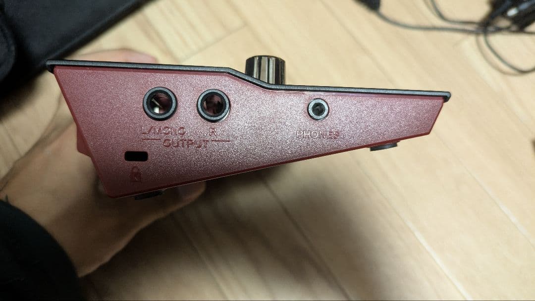 き*ー様 Boss GT-001　アダプター付