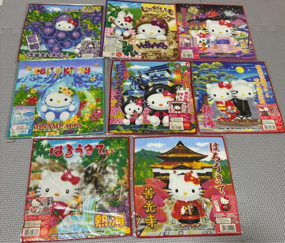 ご当地　ハローキティ タオル・ハンカチ　35枚セット まとめ売り