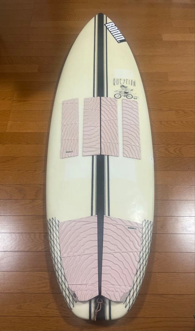 QUESTIONサーフボード