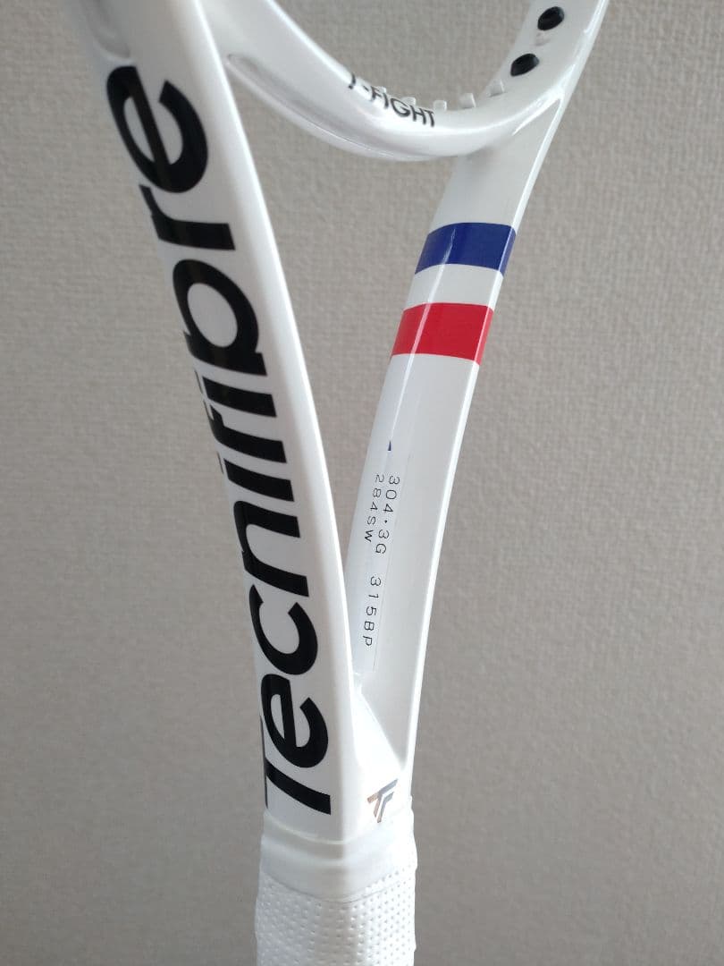 美品 テクニファイバー T-fight 300 2025 スペック測定済 G3