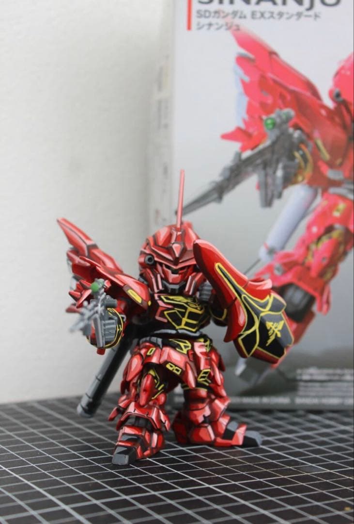 SDガンダム EXスタンダード 013 MSN-06S シナンジュ リペイント