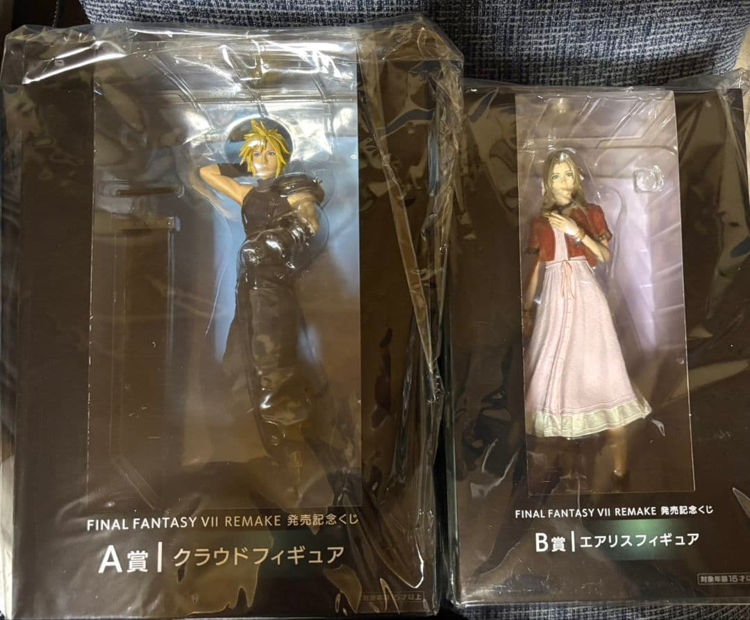 FINAL FANTASY VII REMAKE フィギュア クラウド エアリス