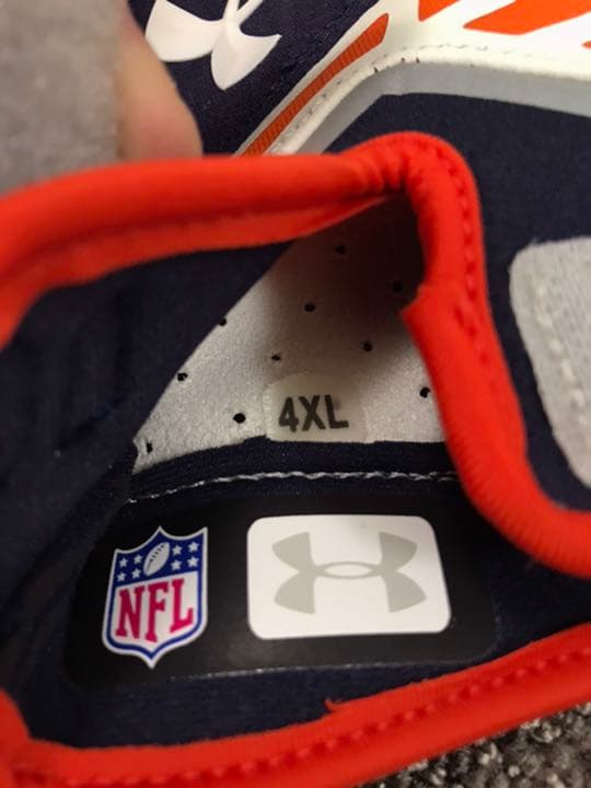 underarmour アメフトグローブ 4XL 未使用 新品