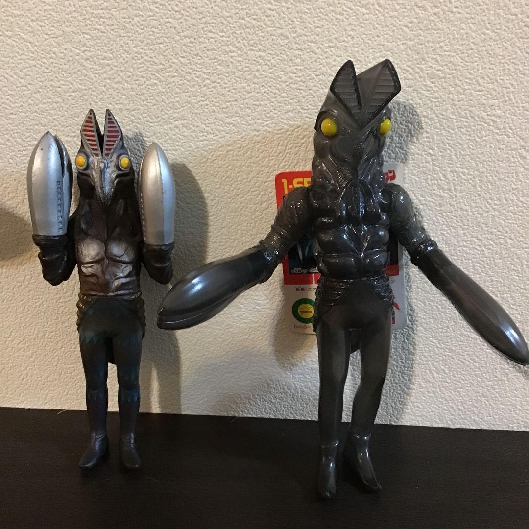 バルタン星人11体セット　分身バージョン　パワード・バルタン　ジュニア他　ソフビ