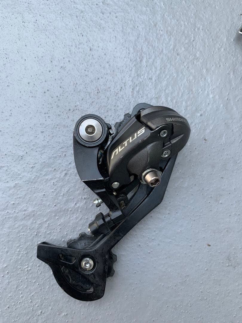 SHIMANO コンポーネントセット クランク　ブレーキハブ