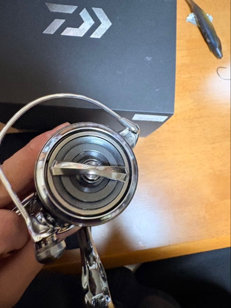 Daiwa LT 2500 スピニングリール ケース付き