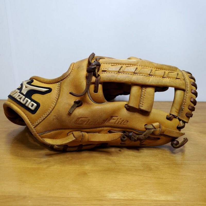ミズノ グローバルエリート Lvシリーズ 限定品 内野用 軟式グローブ