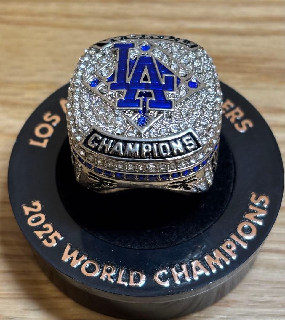 ⭐️期間限定価格⭐️大谷翔平 2025ワールドチャンピオンリング　専用台座セット