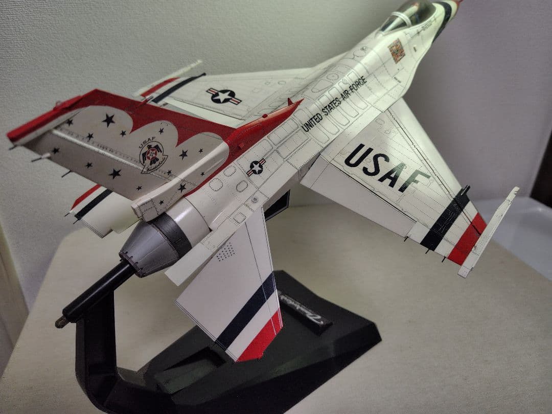 タミヤF-16 Cアメリカ空軍 1/32マスターワークコレクション