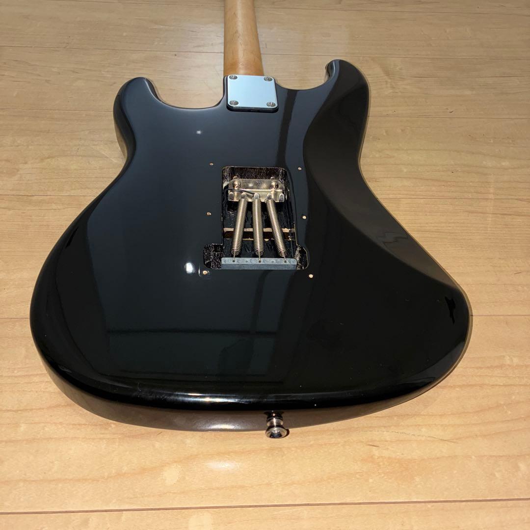 安い　調整済み　selder ストラトキャスタータイプ　弦高調整済み　です