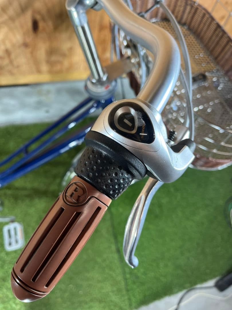 なつ お引き取り限定 ブリヂストン 27インチ カジュナ 3段ギア