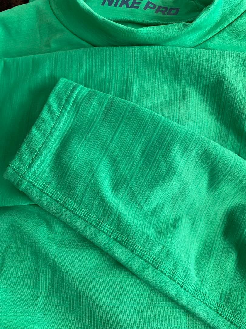 浦和レッズ　支給品練習着　ピステ　ハーフパンツ　おまけインナー付