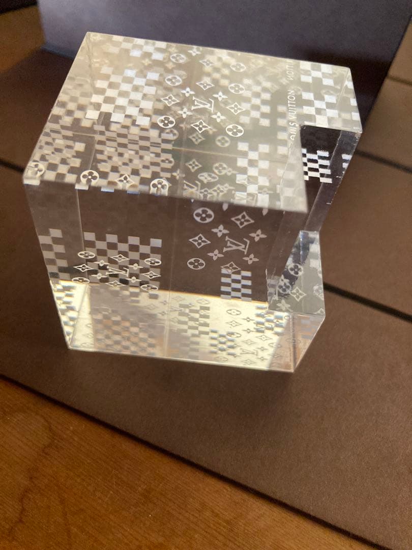 LOUIS VUITTON クリスタルオブジェ