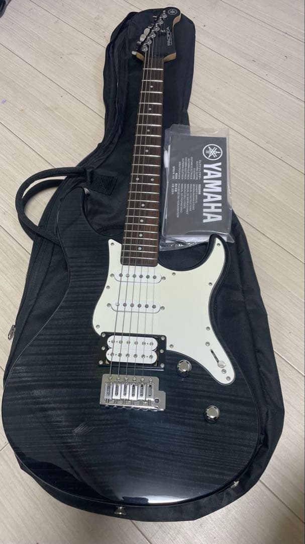 ギター YAMAHA PACIFICA 212VFM