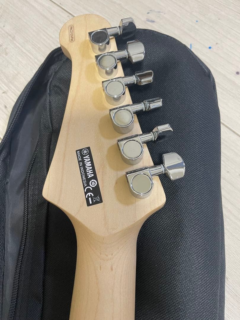 ギター YAMAHA PACIFICA 212VFM