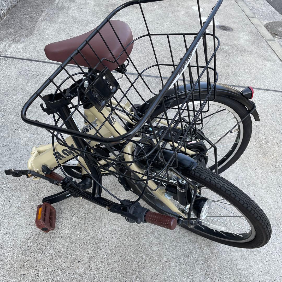 ROXY 20㌅サイクル ベージュ バスケット付6段変速　折りたたみ