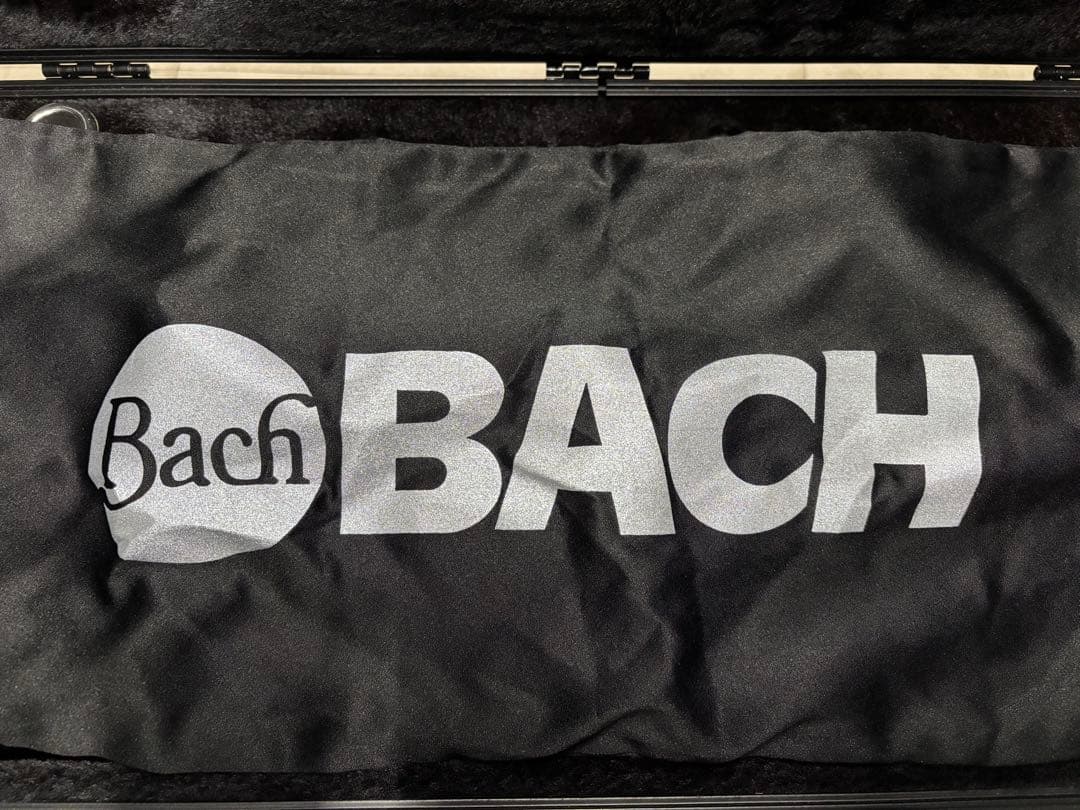 BACH TR-600 美品 マウスピース5C ハードケース付 ショルダー付