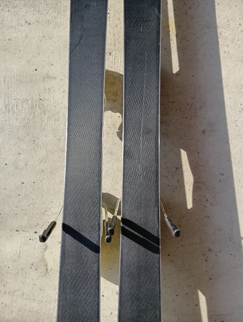 レディース スキー板１５４Cm　Rossignol Attraction