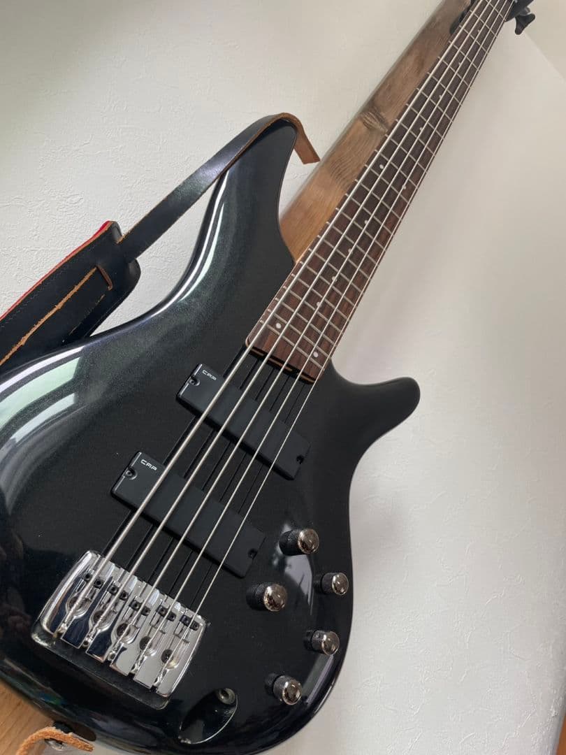 Ibanez　sr305 アクティブエレキベース