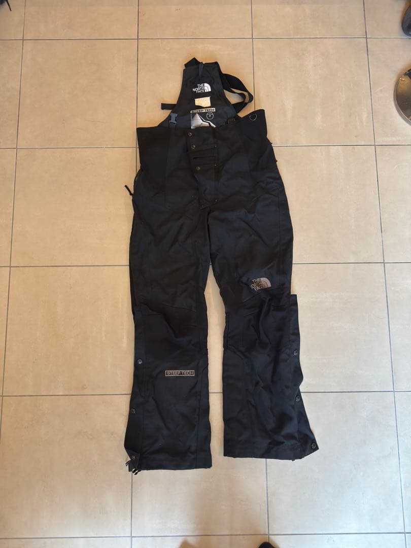THE NORTH FACE STEAP TECH ビブパンツ