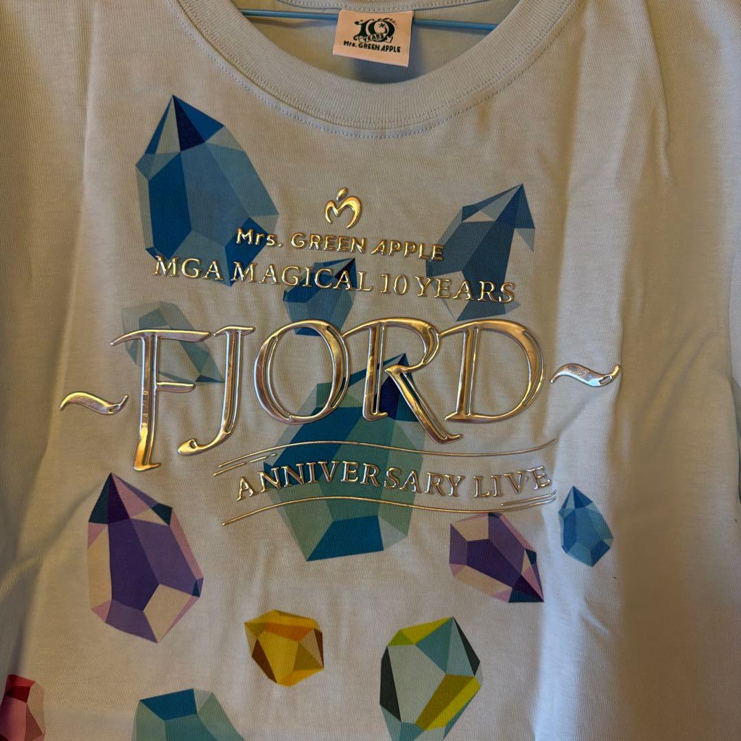 Mrs.GREEN APPLE FJORD Tシャツ クリスタル