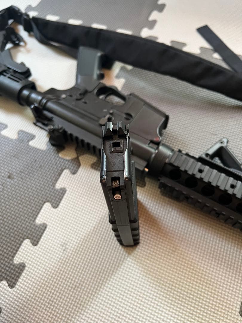 東京マルイ製スリング付き M4ガスブローバック