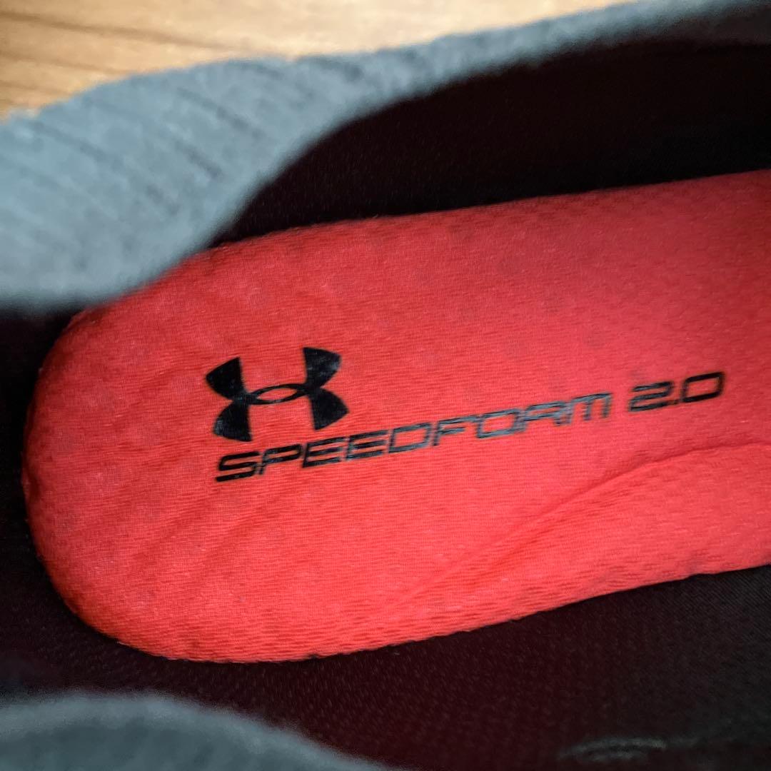 新品!　アンダーアーマー UA　ホバー ファントム 2 ランニングシューズ