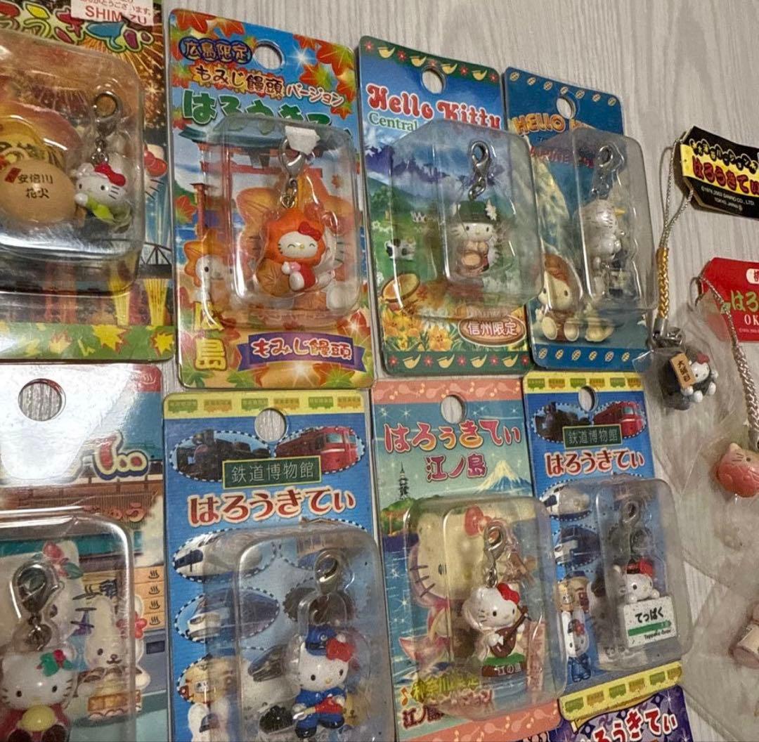 ハローキティ　ご当地　ねつけ　ストラップ　セット　サンリオ