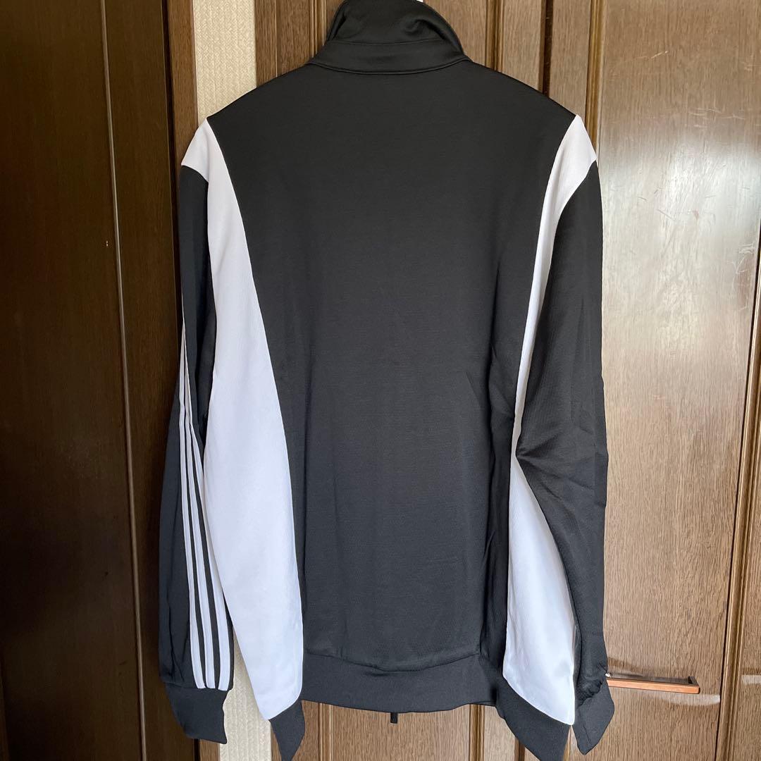 新品タグ付きadidas トレフォイルロゴ　ブラック ジャージジャケット