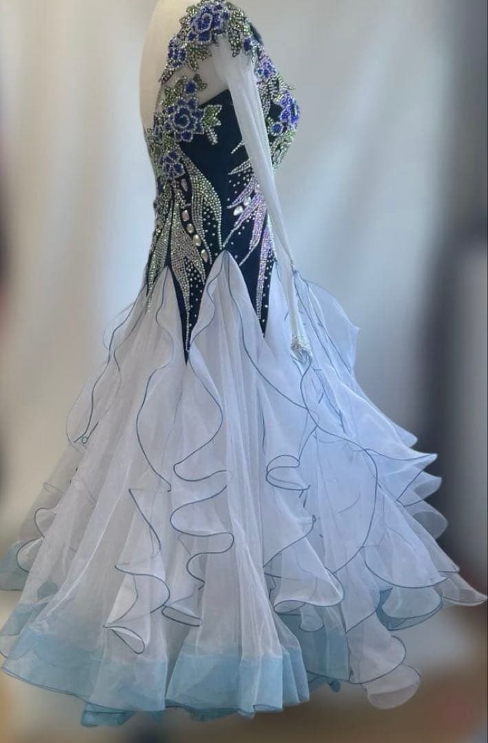 社交ダンス　スタンダードドレス　プリンセス　濃紺ベルベット　M