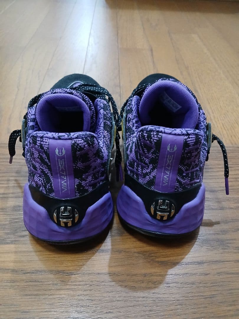 バッシュ　ハーデン　限定コラボ　スターウォーズ