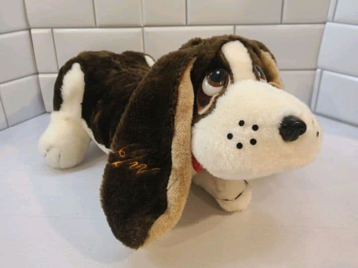 1986年　エルヴィス・プレスリー　ハウンド・ドッグ　ミュージカル玩具　15\"