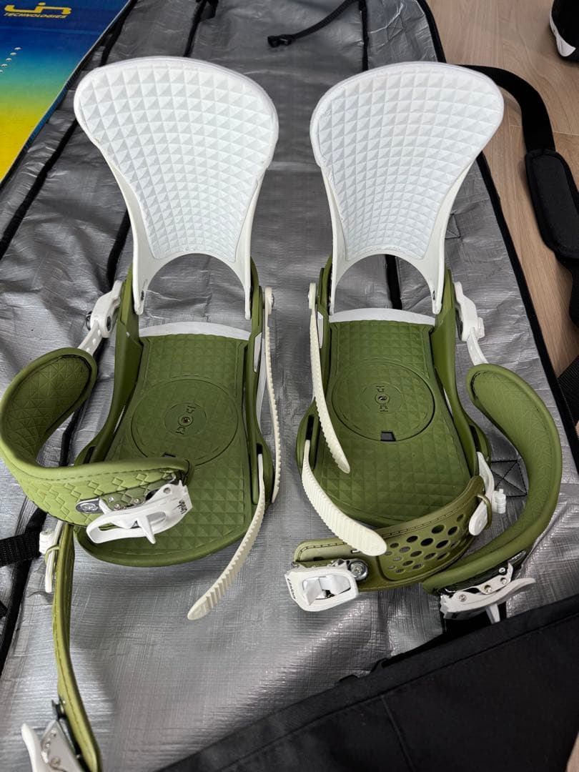 【UNION】 SIZE:M スノーボード　ビンディング