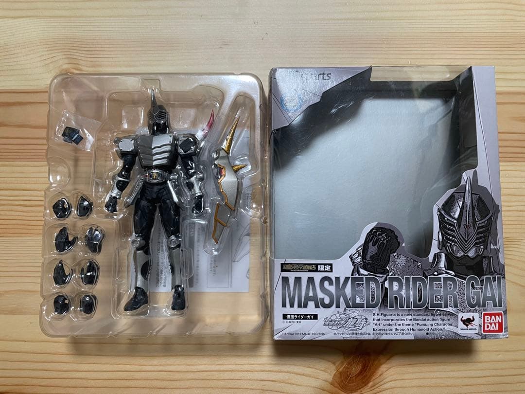 仮面ライダー龍騎 フィギュアーツ 15体セット 真骨彫 s.h.figuarts