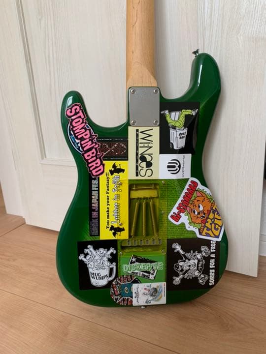 エレキギター ストラトキャスター