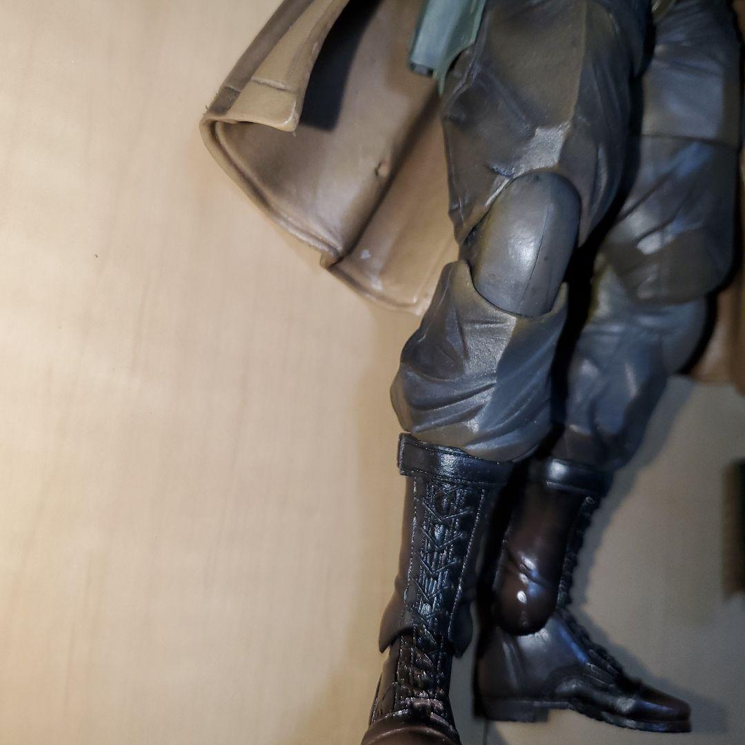 メタルギアソリッド プレイアーツ改 リキッド・スネーク フィギュア